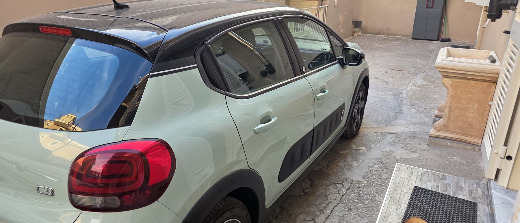 Citroën C3 PureTech 82 Shine usata Torchiara Cilento - foto 4