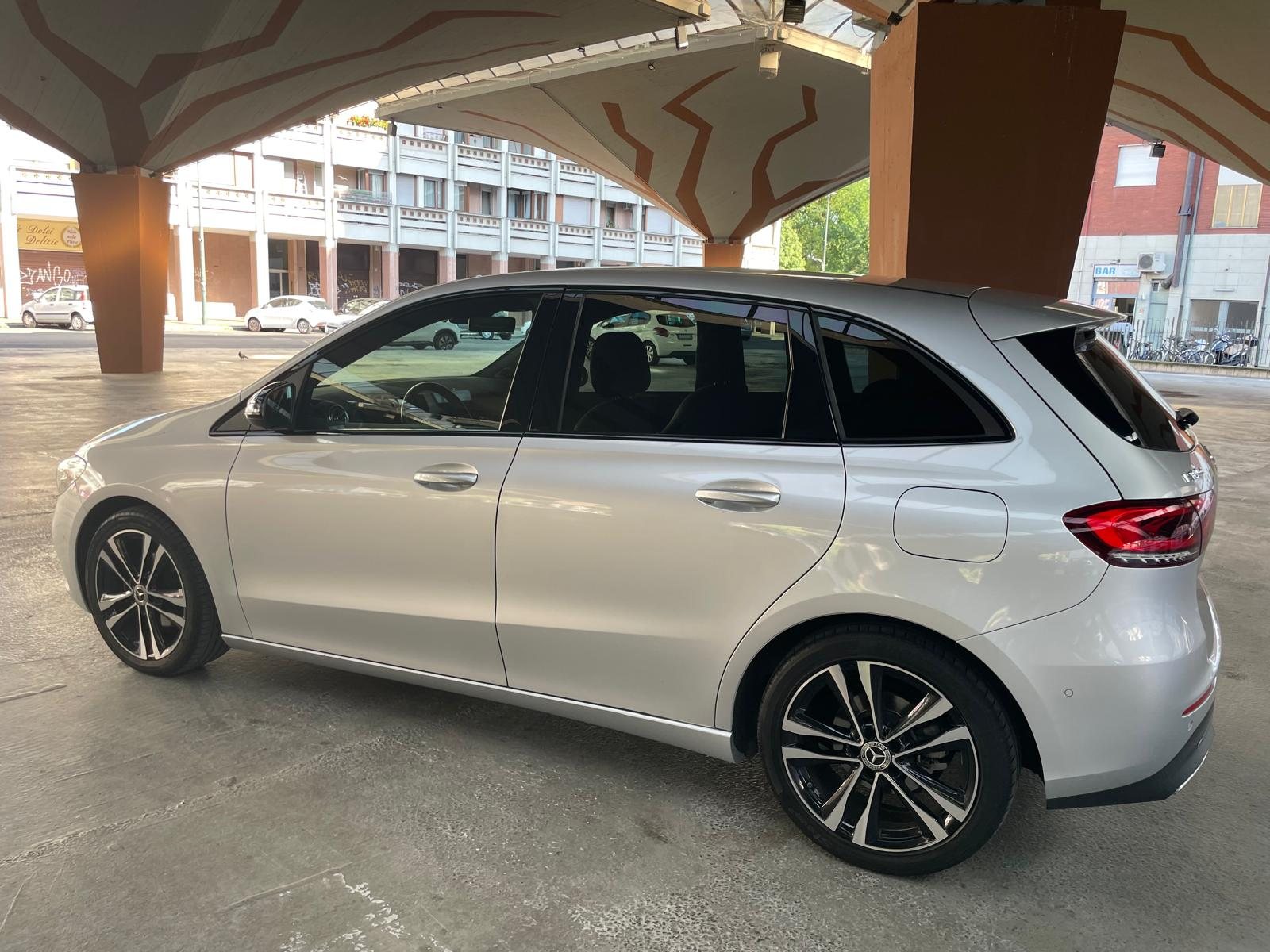 Mercedes-Benz Classe B 180 d Automatic Sport usata Torchiara Cilento - foto 6