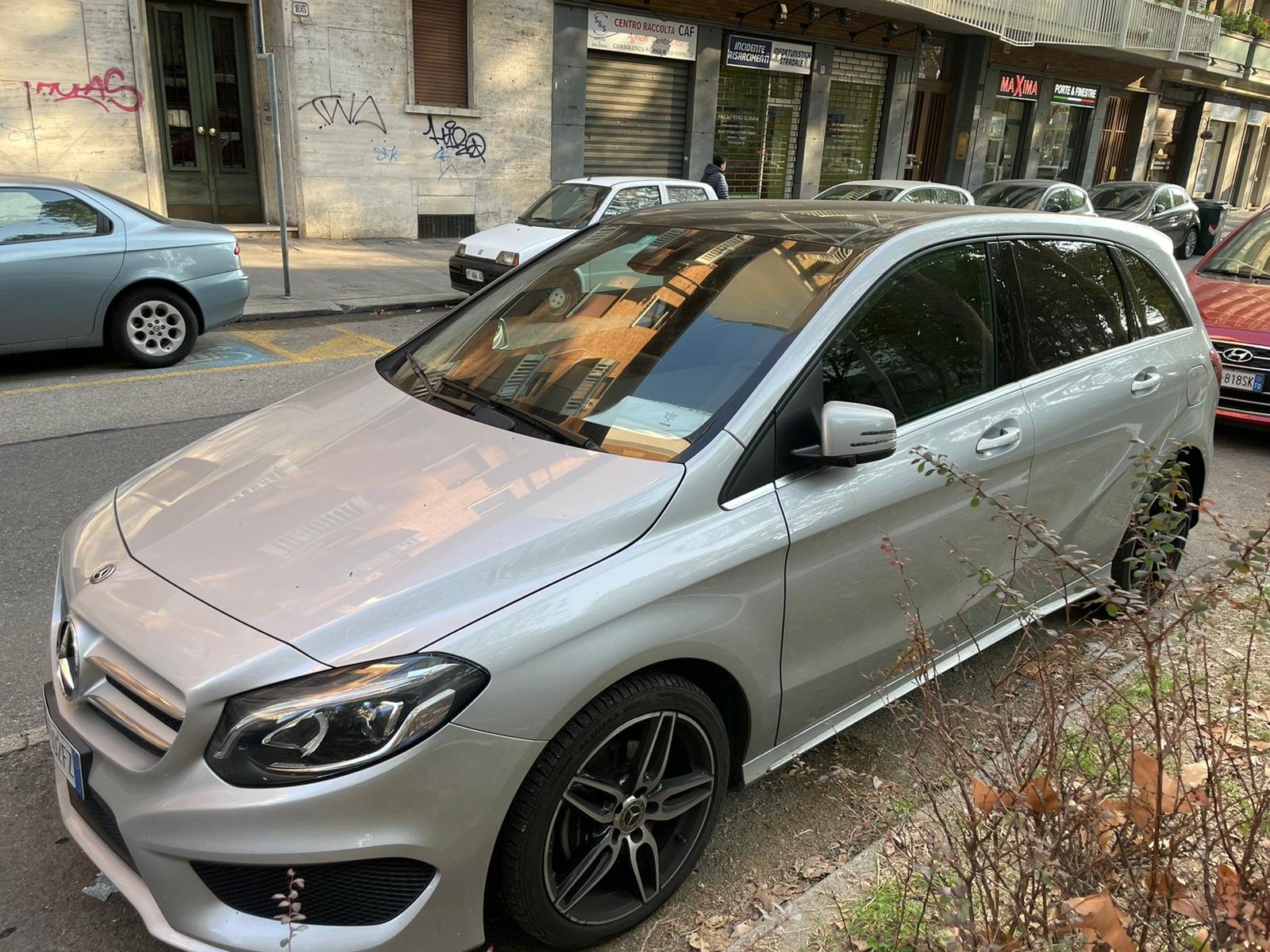 Mercedes-Benz Classe B 180 d Automatic Premium AMG Line in vendita da D&D Automobili